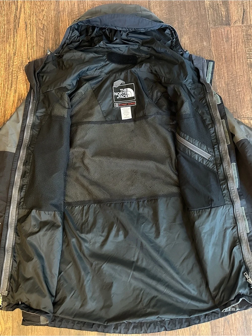 Vintage The North Face Summit Series Gore-Tex XCR Jacket Mens M Hooded